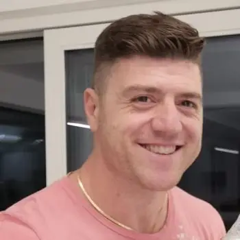 Accompagnatore gigolo Alex