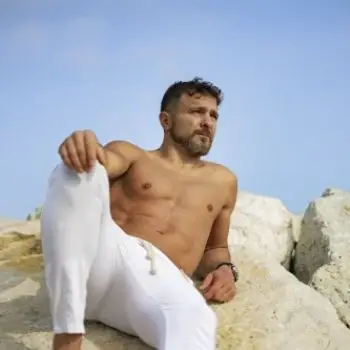 Accompagnatore gigolo Eros