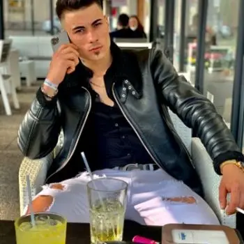 Accompagnatore gigolo Alexandru