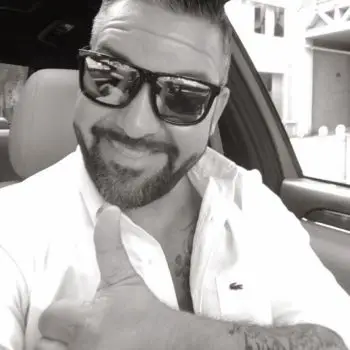 Accompagnatore gigolo Oscar.Pr