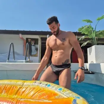 Accompagnatore gigolo Marcoperte