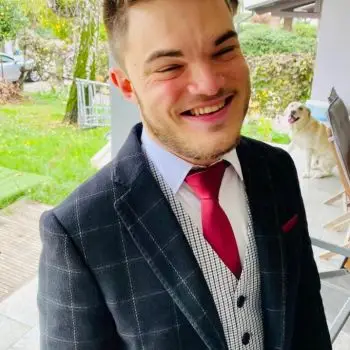 Accompagnatore gigolo Dani