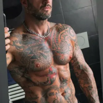 Accompagnatore gigolo Eracle