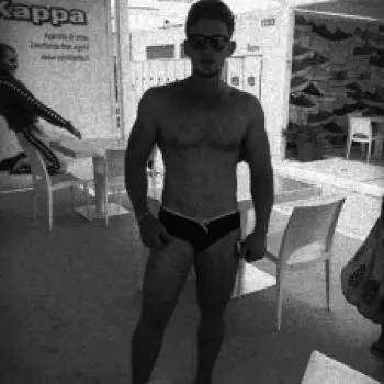 Accompagnatore gigolo Angelo Distinto