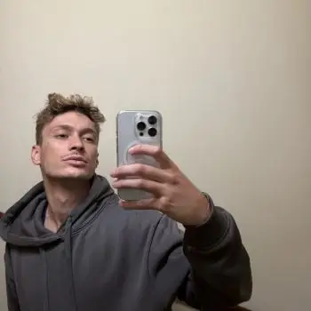 Accompagnatore gigolo Domenico