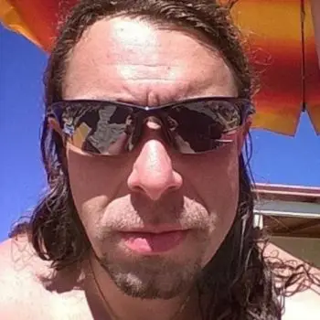 Accompagnatore gigolo Simon83