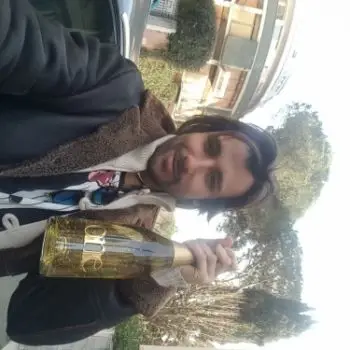 Accompagnatore gigolo Lucafly