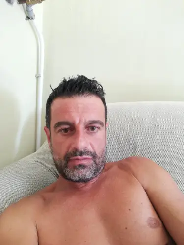 Accompagnatore gigolo Torall