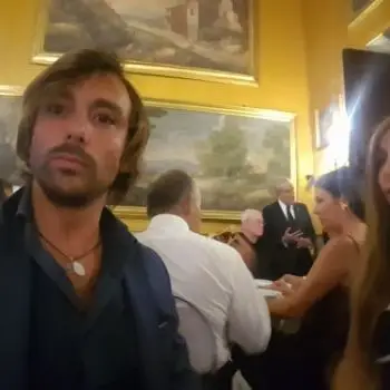 Accompagnatore gigolo Lucafly