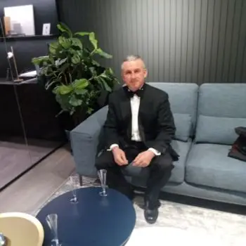 Accompagnatore gigolo Francesco disole