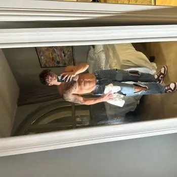 Accompagnatore gigolo Chrismontana