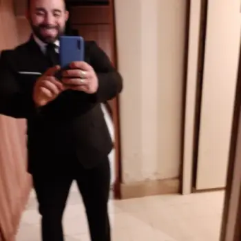 Accompagnatore gigolo Antonylove