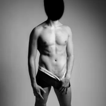 Accompagnatore gigolo Tristan