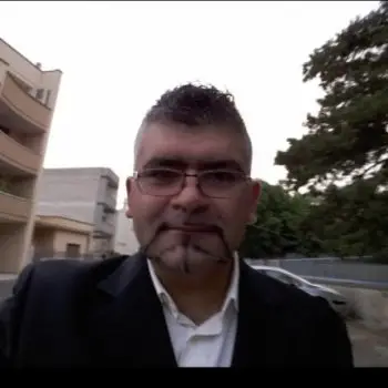 Accompagnatore gigolo Luis80