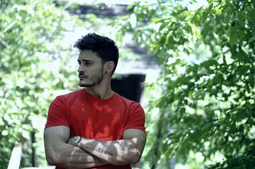 Accompagnatore gigolo Michele