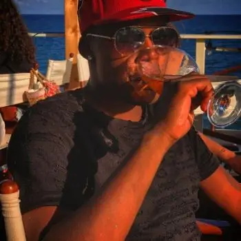 Accompagnatore gigolo Ogando