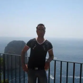 Accompagnatore gigolo Micheal79