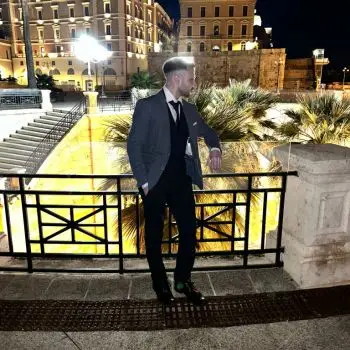 Accompagnatore gigolo Riccardo Accocci