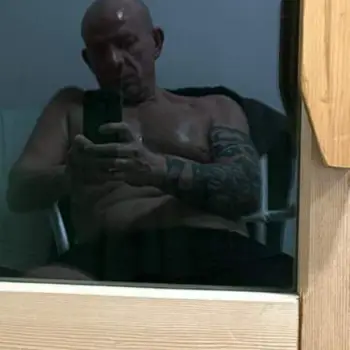 Accompagnatore gigolo Nik 