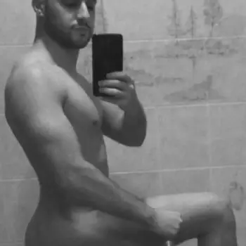 Accompagnatore gigolo Riccardo Accocci