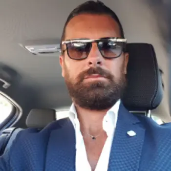 Accompagnatore gigolo Jason