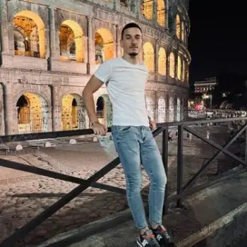 Accompagnatore gigolo Antonio