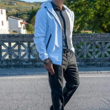 Accompagnatore gigolo Thomas