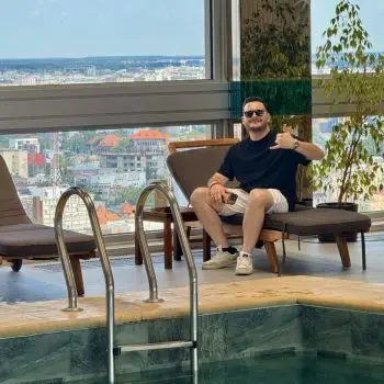 Accompagnatore gigolo Alex