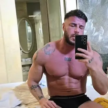 Accompagnatore gigolo Angeldevil