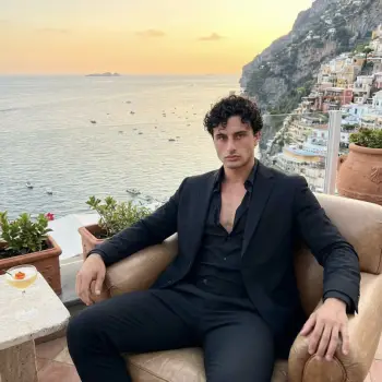 Accompagnatore gigolo Andrea