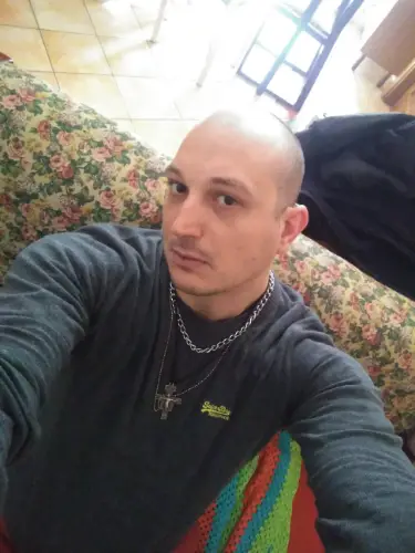 Accompagnatore gigolo Sasheen