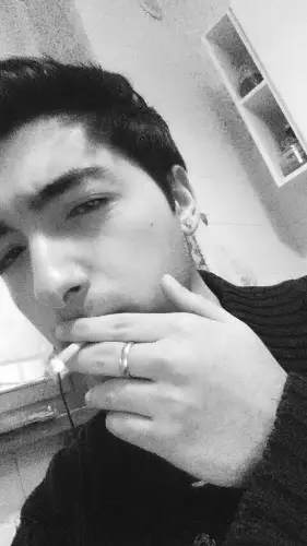 Accompagnatore gigolo Vincenzo99