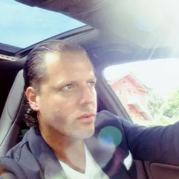 Accompagnatore gigolo Rossano