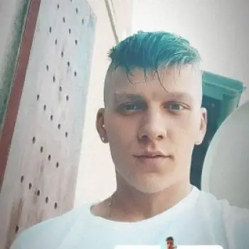 Accompagnatore gigolo Tabusandrei
