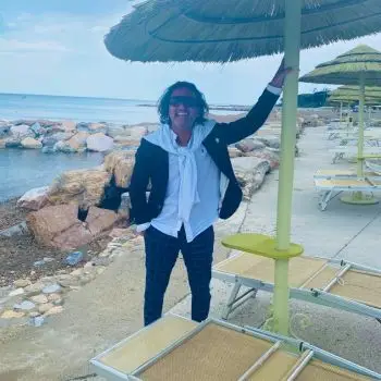 Accompagnatore gigolo Gianni Gb