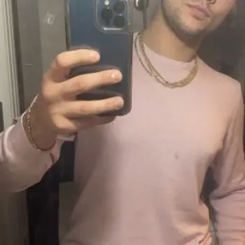 Accompagnatore gigolo Emmanuele Vito