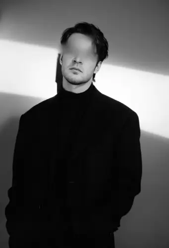 Accompagnatore gigolo Marko