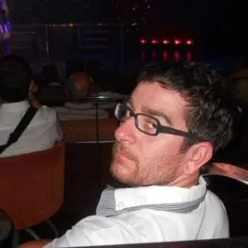 Accompagnatore gigolo Ginazza1983