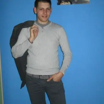 Accompagnatore gigolo Onofrio