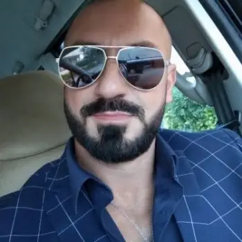 Accompagnatore gigolo Raul666