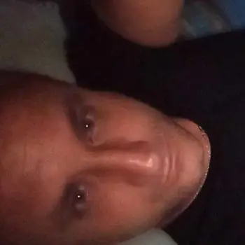 Accompagnatore gigolo Nino1