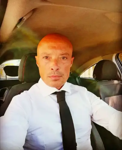 Accompagnatore gigolo Luis