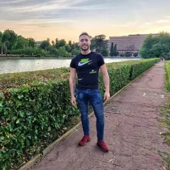 Accompagnatore gigolo Niky