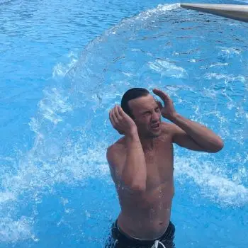 Accompagnatore gigolo Vittorio