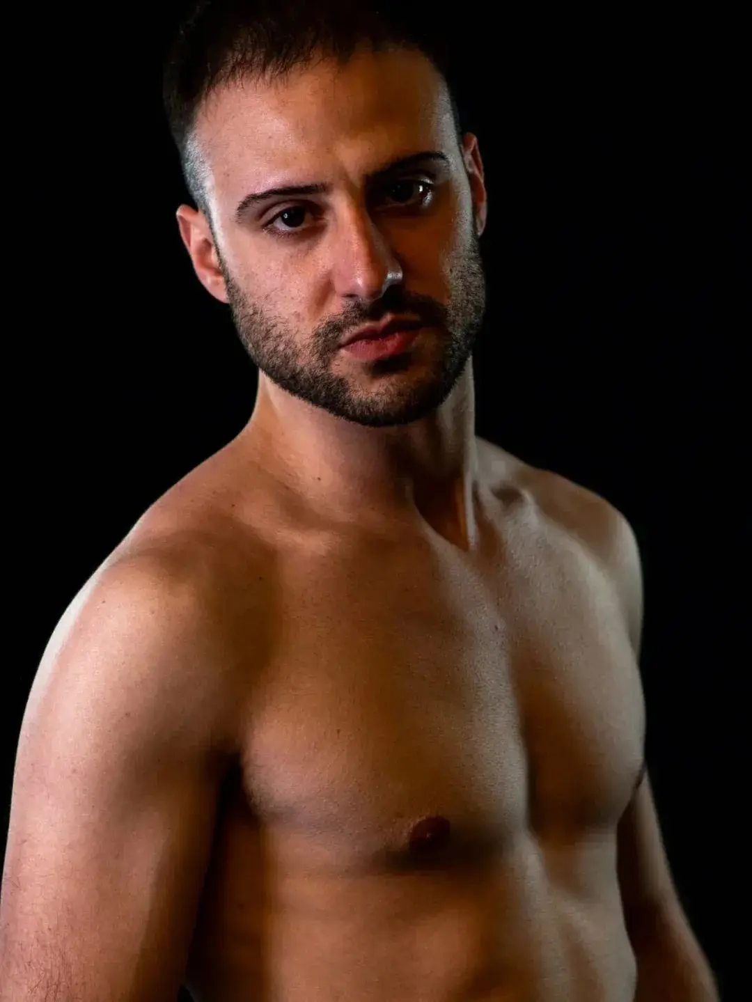 Accompagnatore gigolo Riccardo Accocci