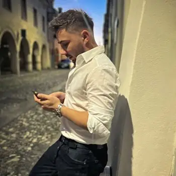 Accompagnatore gigolo Dantee