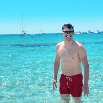 Accompagnatore gigolo Raul