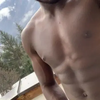 Accompagnatore gigolo Sem