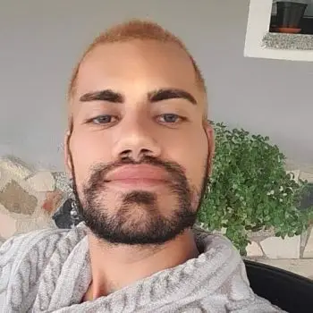 Accompagnatore gigolo Mrniky