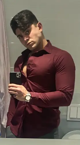 Accompagnatore gigolo Tex Gigolo